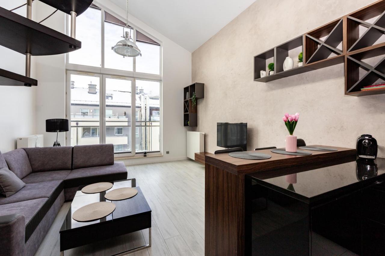 Janki Bryla Two-level Apartment